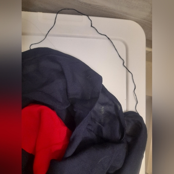 Tommy Hilfiger - Adult Scarf - OS- Red/White/Blue - 70x28 - Picture 5 of 6